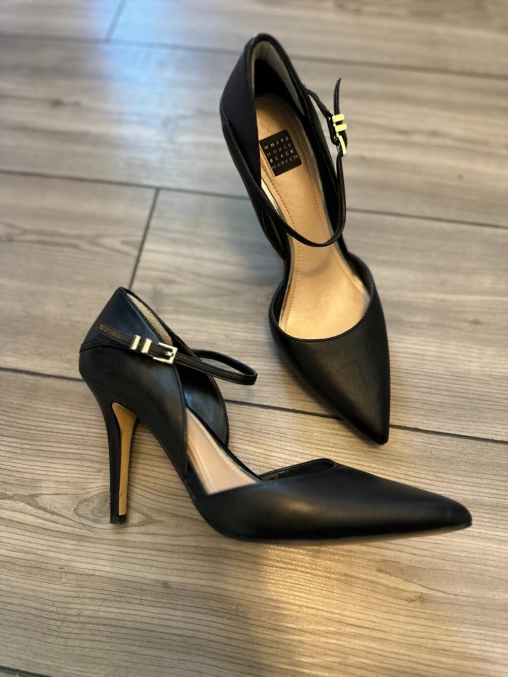 White House Black Market Casey Black Ankle Strap Pointed Toe Heels Size 7